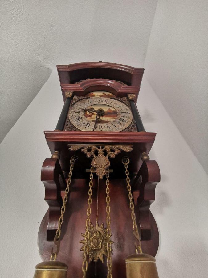 ホテル Casa Kuhn シギショアラ エクステリア 写真